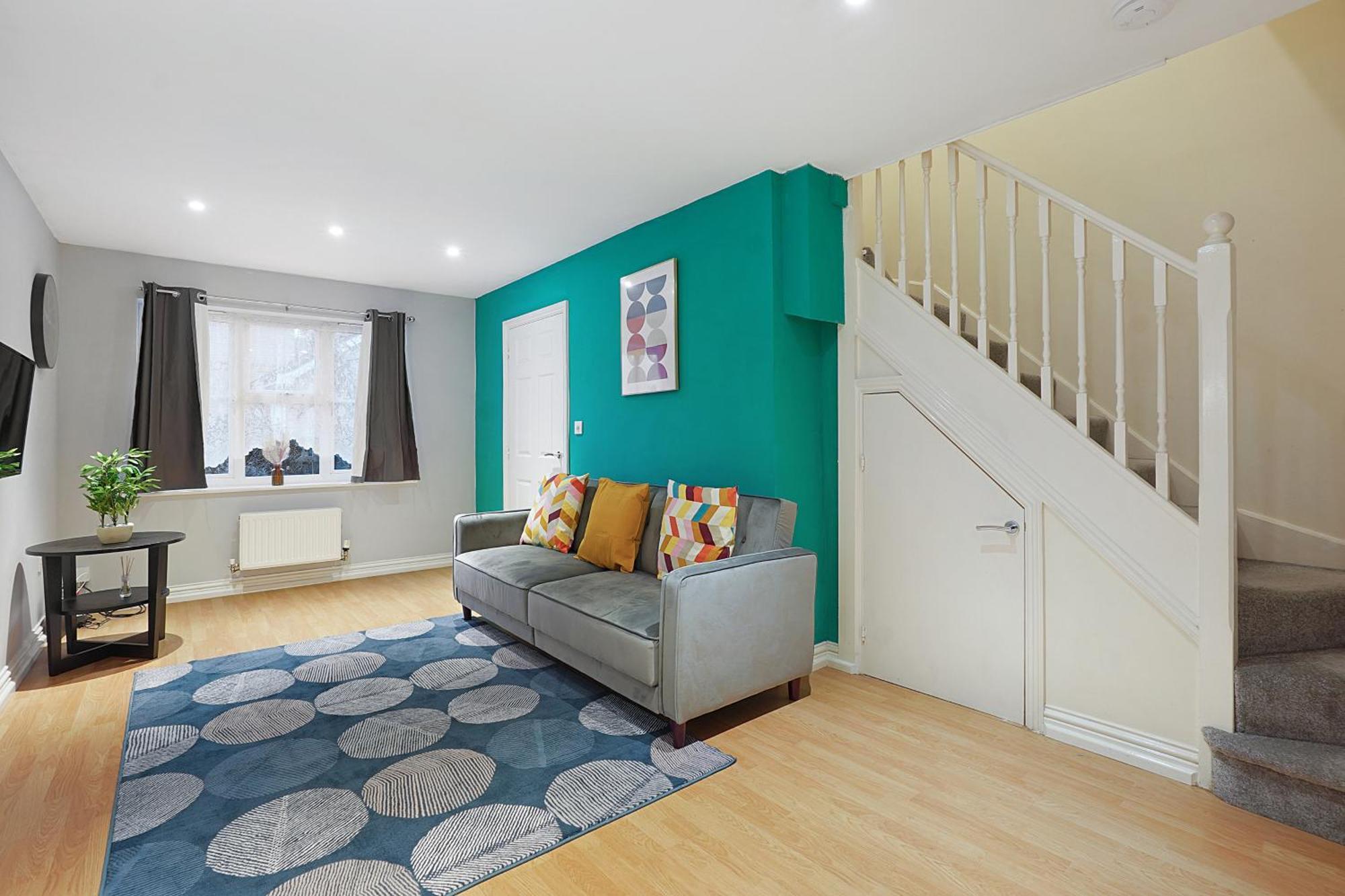 Comfortable Stylish Townhouse In Ashford Sleeps 5 Netflix 2 Parking Spaces Perfect For Contractors And Families Extérieur photo