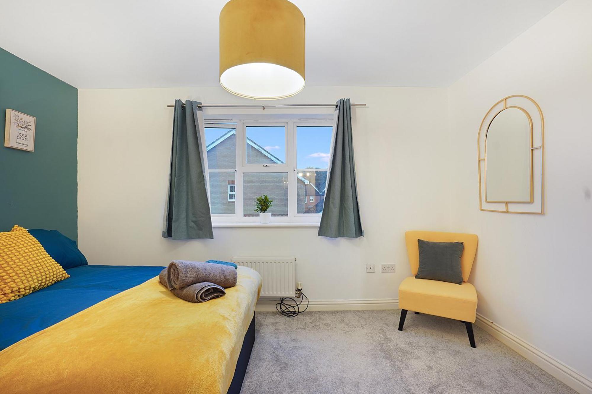 Comfortable Stylish Townhouse In Ashford Sleeps 5 Netflix 2 Parking Spaces Perfect For Contractors And Families Extérieur photo
